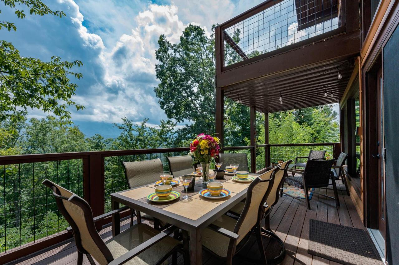 Twinflower Summit - Incredible Views, Pet Friendly! Gatlinburg Buitenkant foto