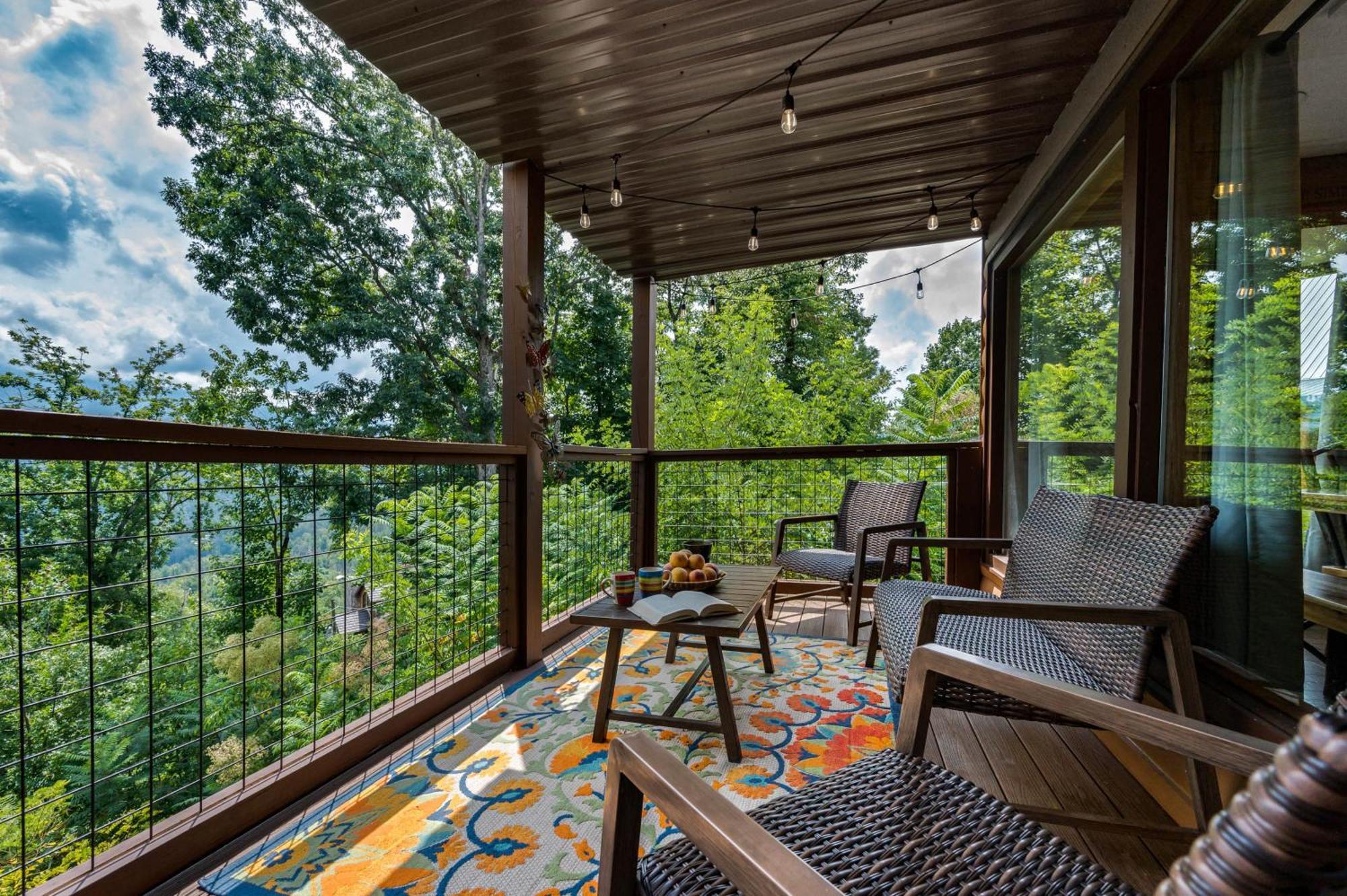 Twinflower Summit - Incredible Views, Pet Friendly! Gatlinburg Buitenkant foto